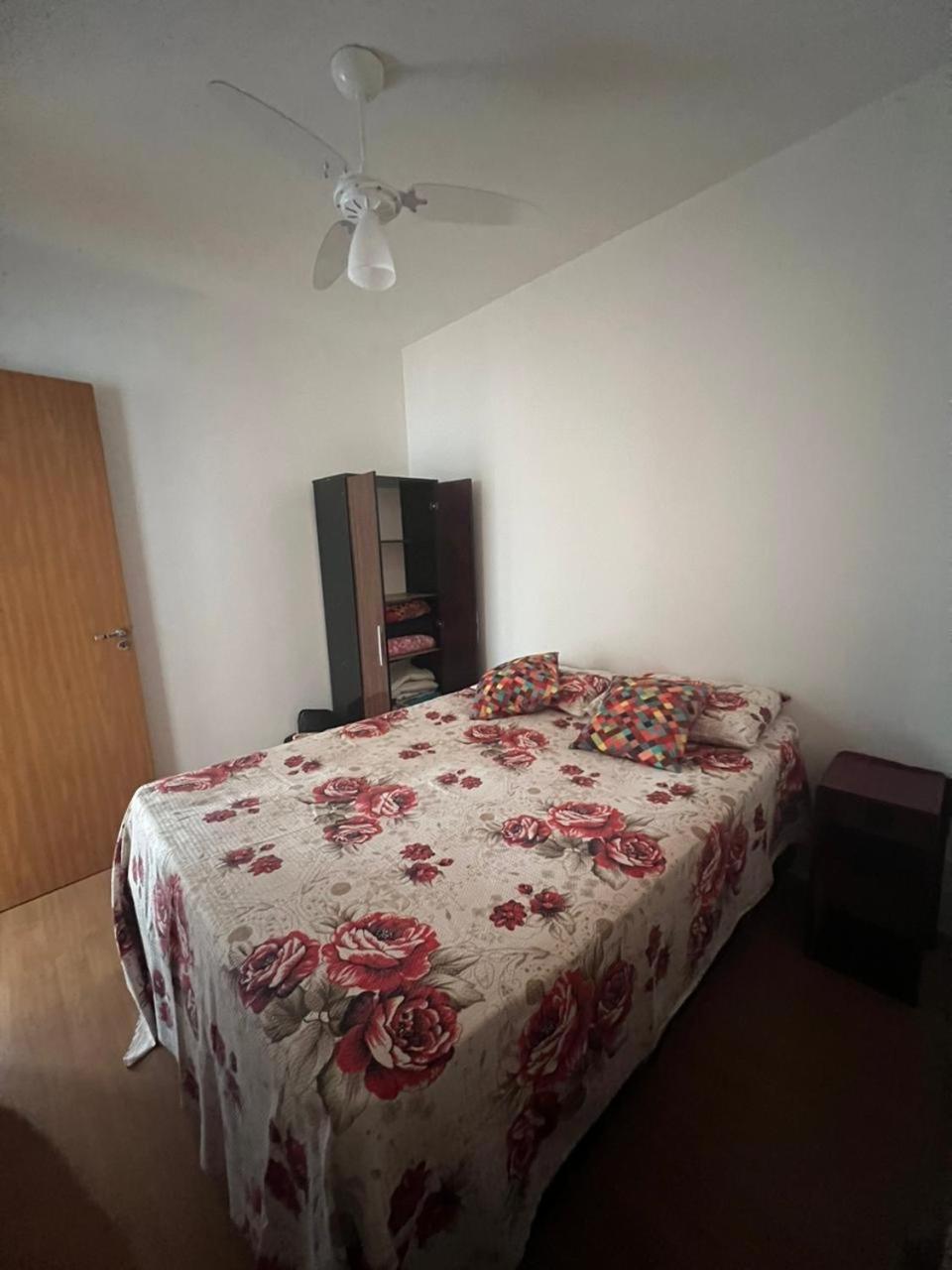 Apartamento Aconchegante Em 베칭 외부 사진